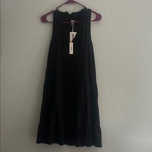 Max Studio Black Sleeveless Dress